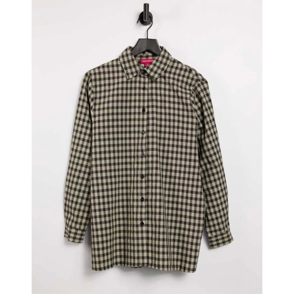 Urban Threads Women’s Check Button Down Shirt (Size: 10)